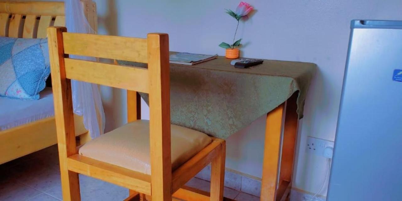 La Feve Beach Bed And Breakfast Hotel Entebbe Zewnętrze zdjęcie